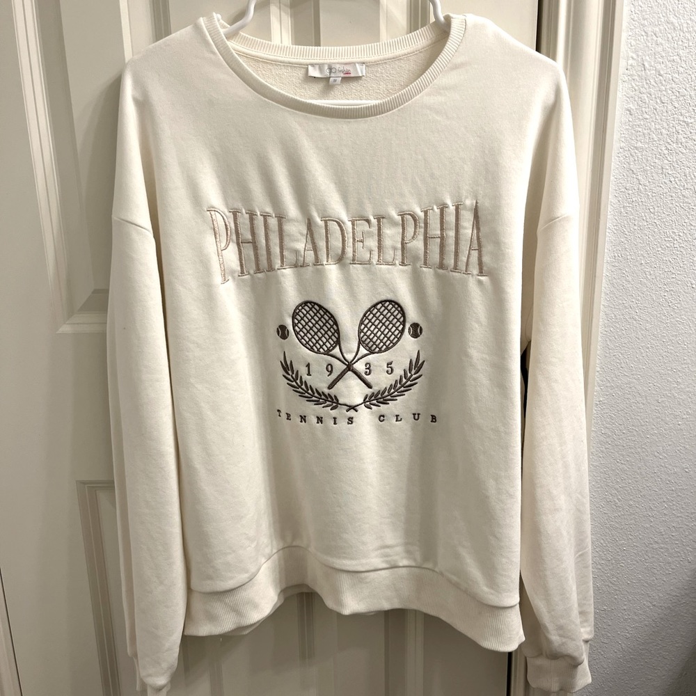 slightly cropped light sweatshirt